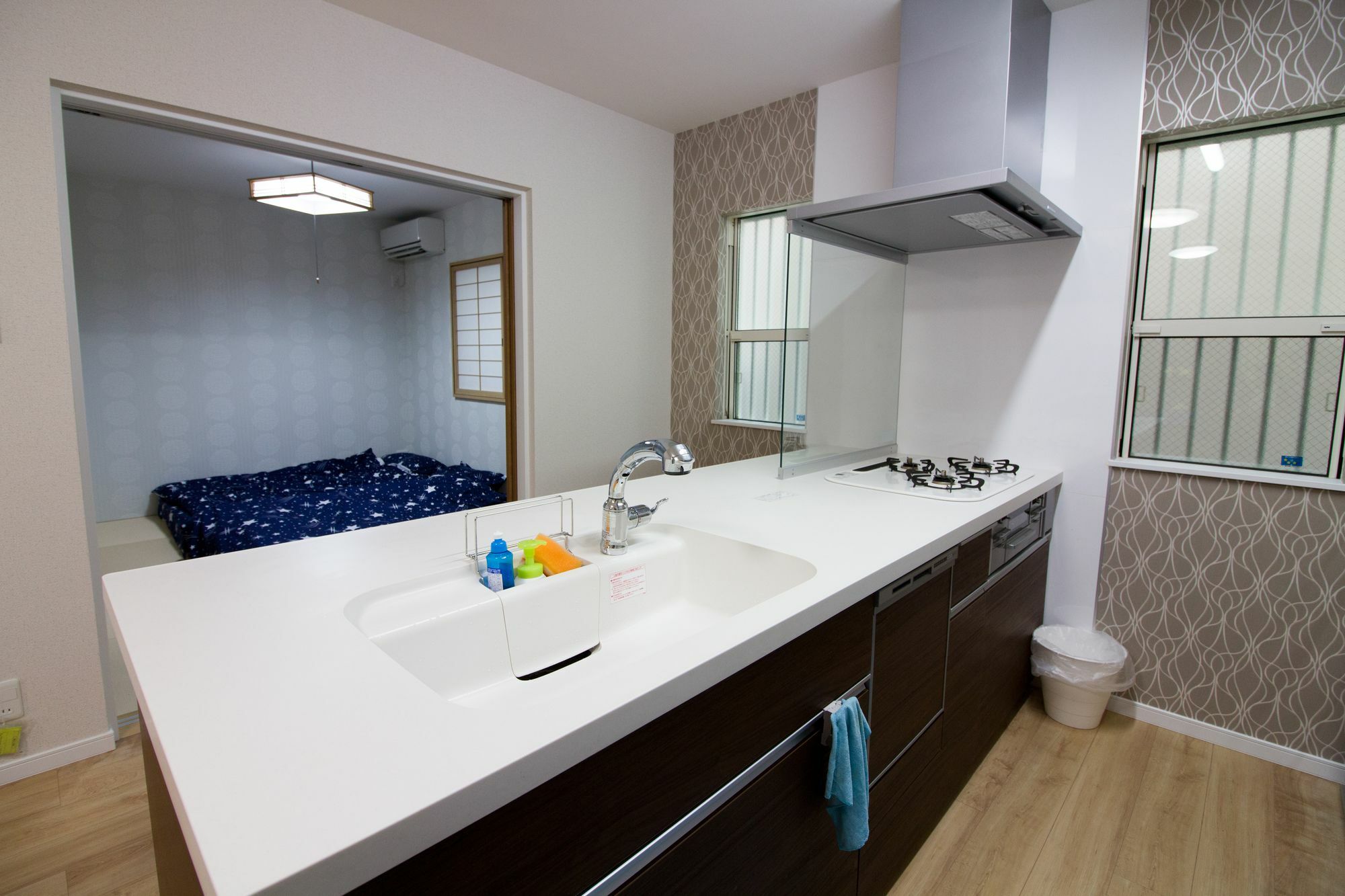 Sdy Hostel Sd Осака Екстериор снимка